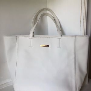 Oscar da la Renta white tote